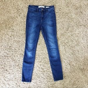 Hollister High-Rise Jean Legging
